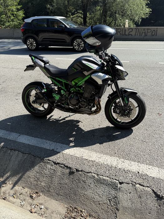Kawasaki z900 2025