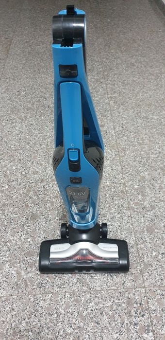 Aspirator vertical Rowenta