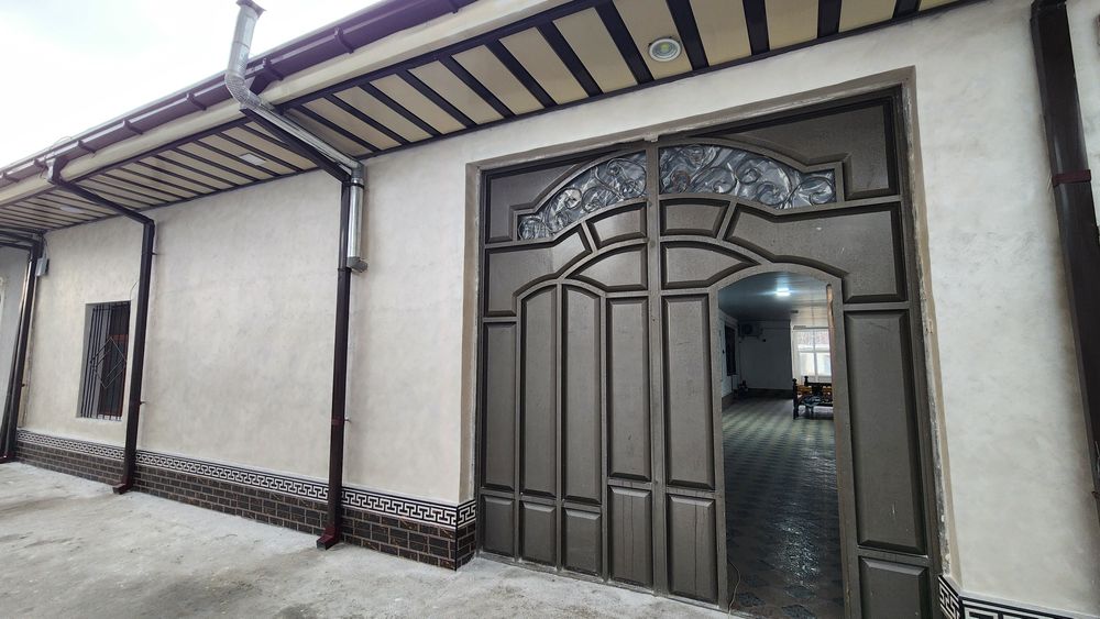 Срочно Катта ховли  сотилади шахар центр жойлашган ориентир Некрасиво