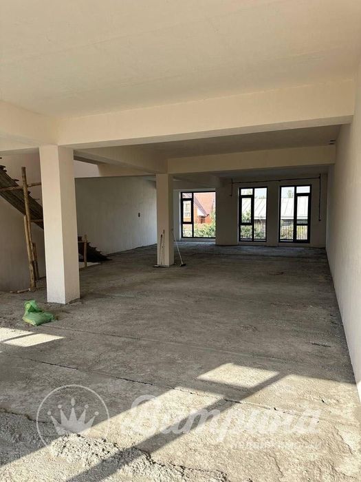 Олтинтепа участок 8 комнат