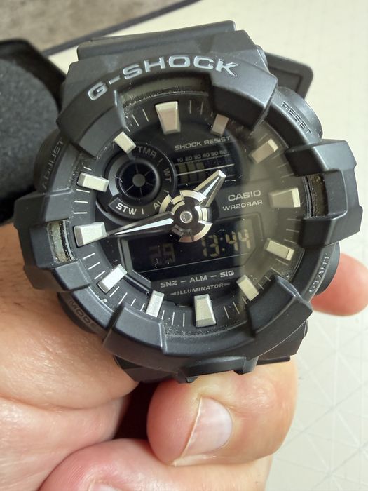 Casio Gshock GA700 1BER impecabil