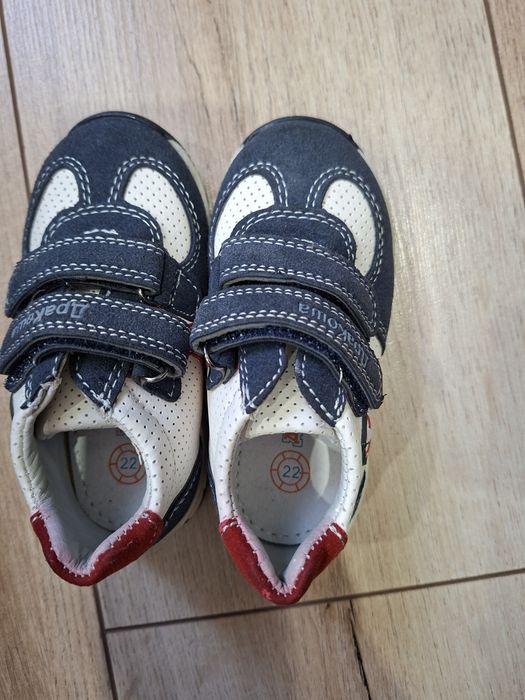 Кроссовки бракоша кожаные