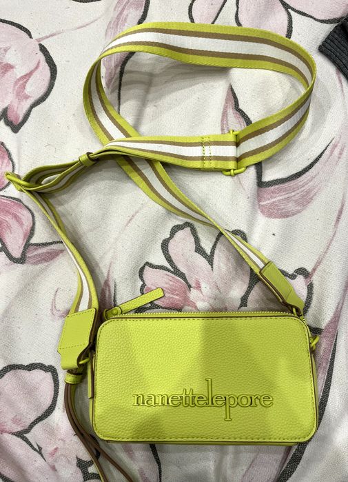 Дамска чанта - малка