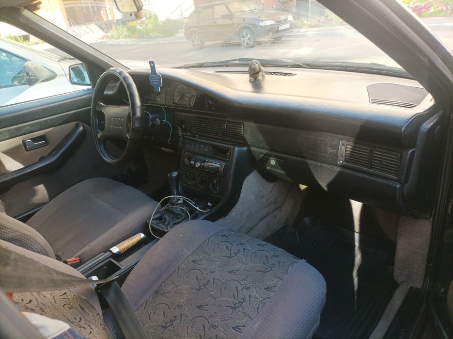 Продам крепкую Ауди Щука