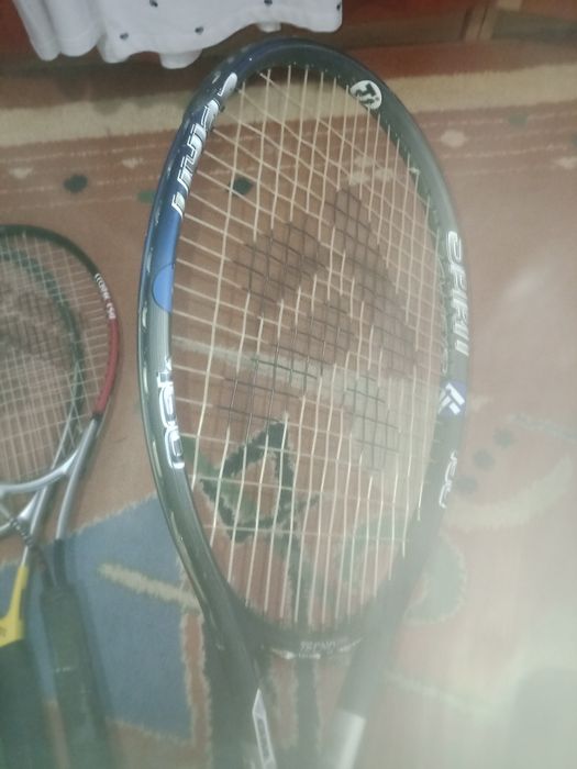 Vind paletele de tenis de câmp