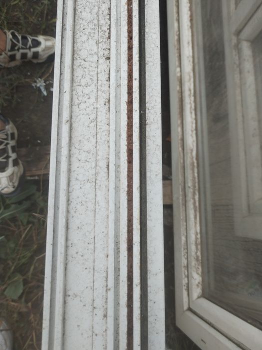 Продавам  дограма Rehau