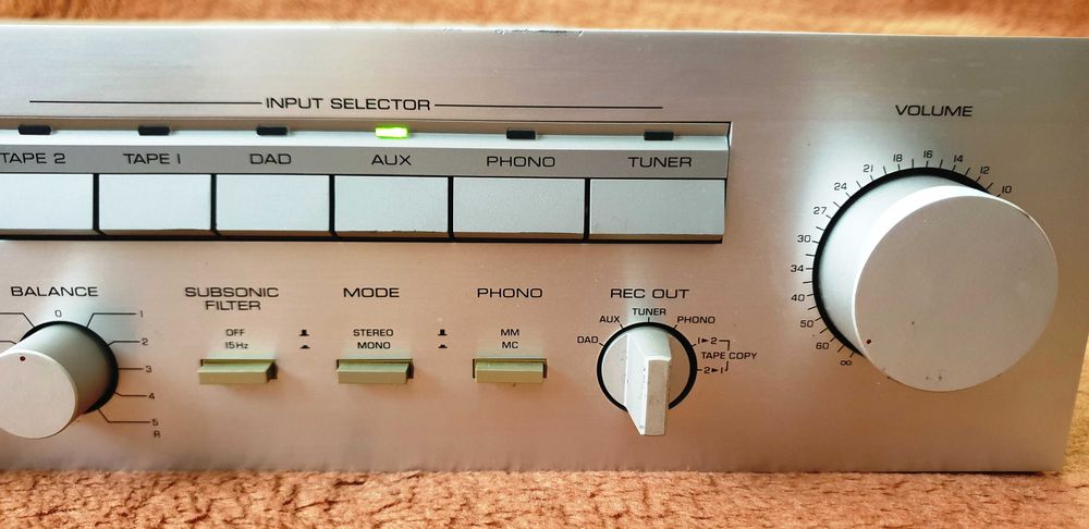 Yamaha A-500 statie 2X70W pe 8 Ohm distorsiuni 0,005%