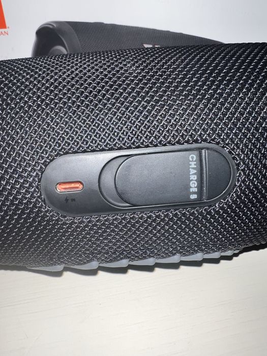 Преносима Тонколона JBL Charge 5