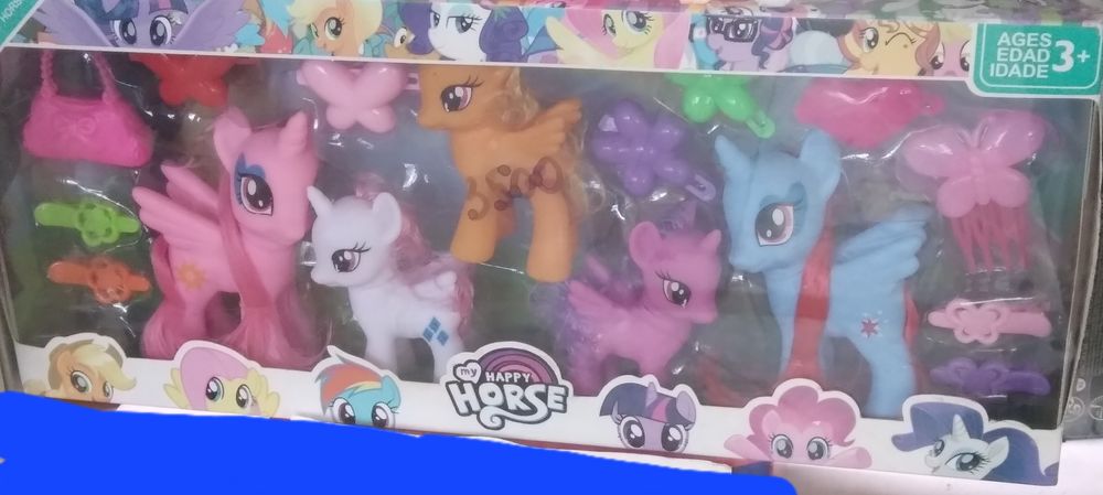 Распродажа! Новый.  Игрушки.  Пони.