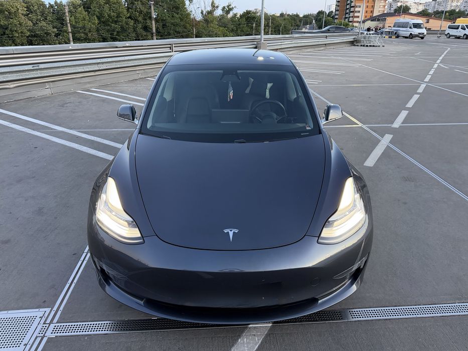 Tesla Model 3 Dual Motor Long Range