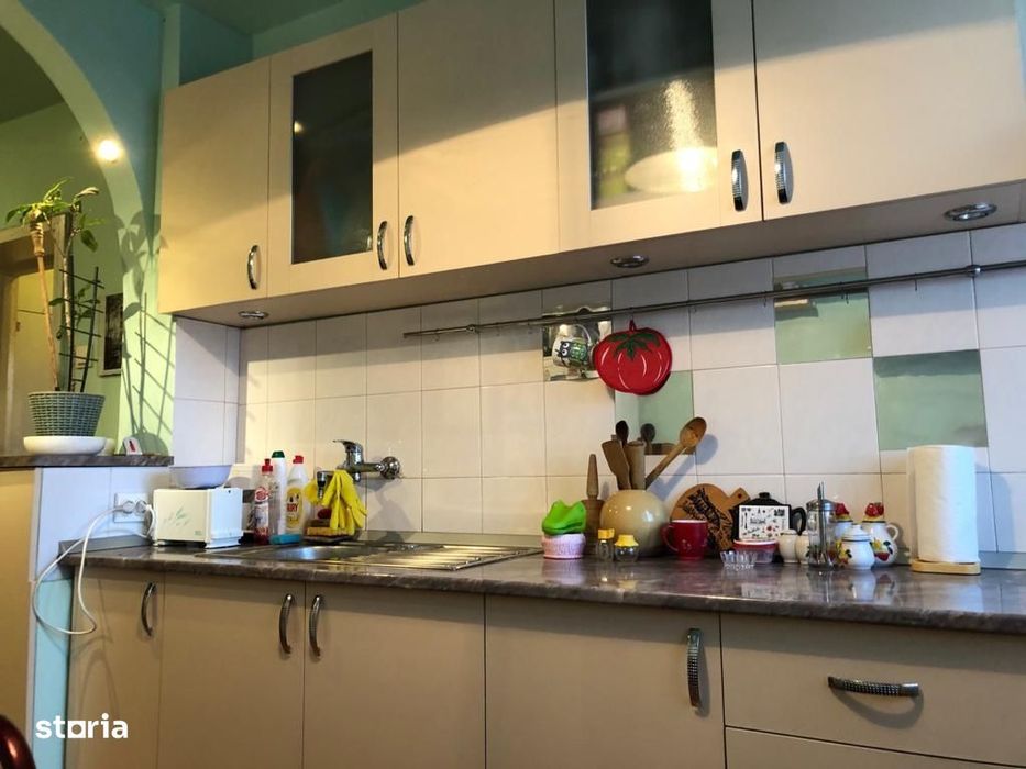 Apartament 3 camere Grigorescu decomandat etaj 2/4 cu parcare
