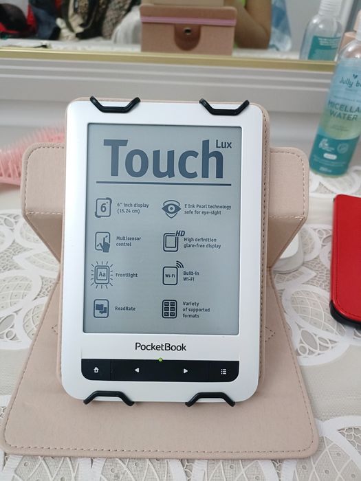 Продам электронную читалку Pocketbook.