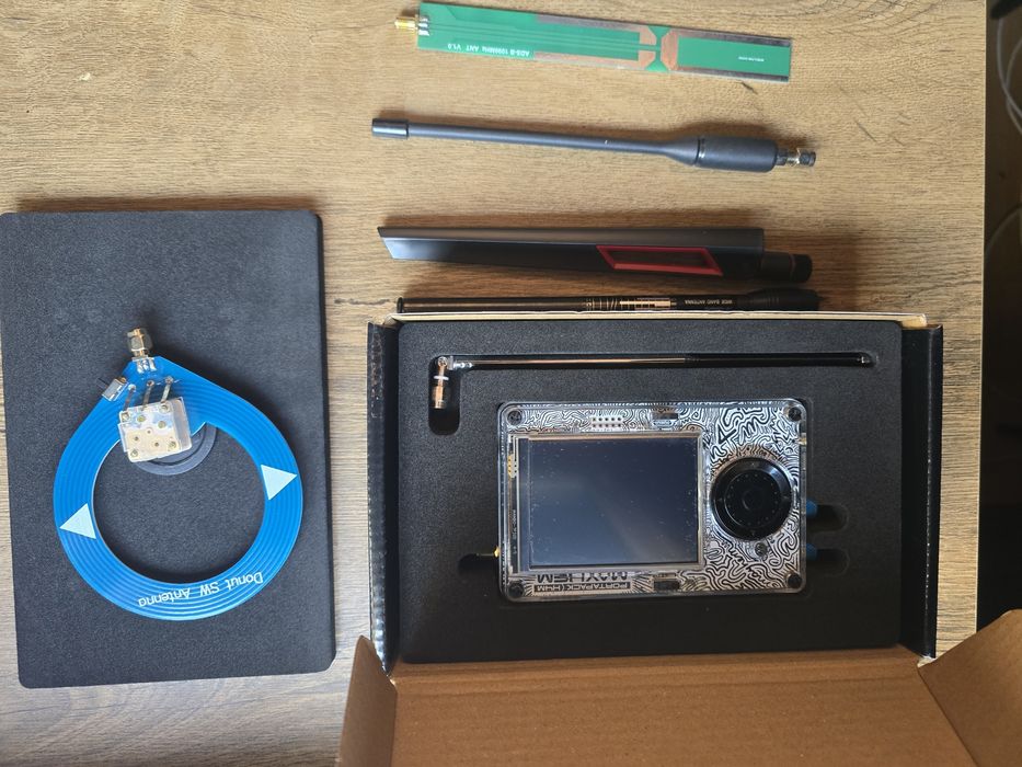 HackRF Portapack MayH4m ( Големият брат на flipper zero )