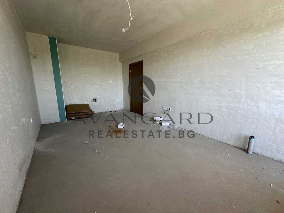 Продава се Двустаен апартамент в Пловдив, Тракия - 60 кв.м за 1334 €/кв.м - Снимка #1