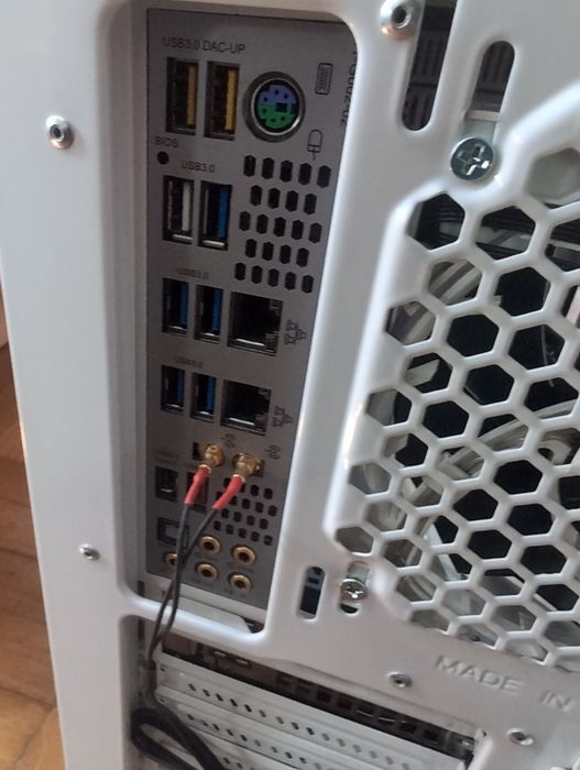 PC Threadripper 2950X,  RTX 3060Ti , 16GB DDR4, AIO Corsair 360mm