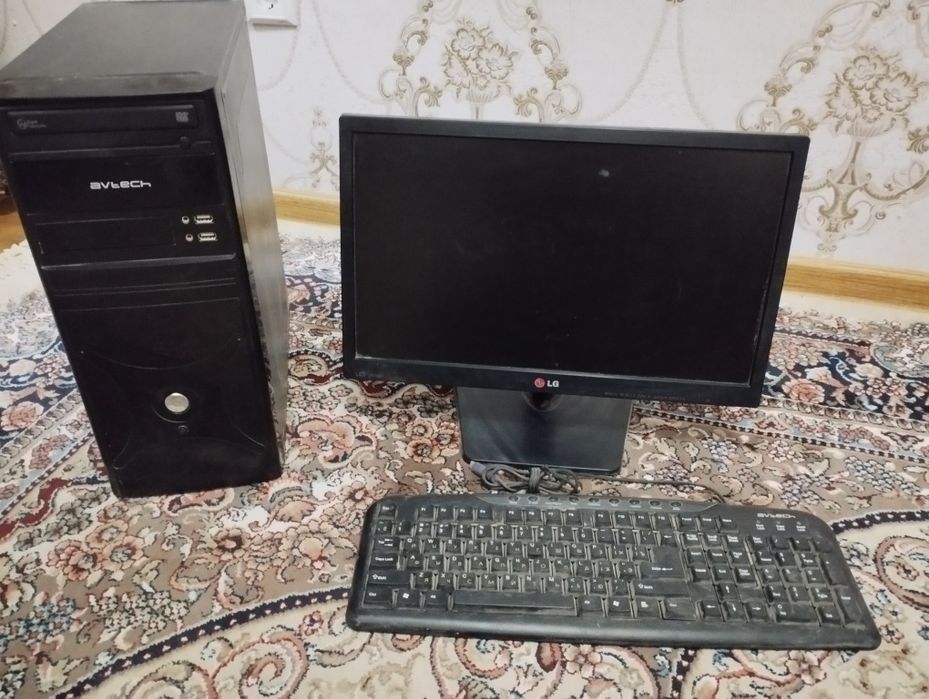 AVECH   AV-K2408MJ  Ekran LG