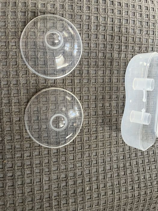 Силиконовые накладки для кормления