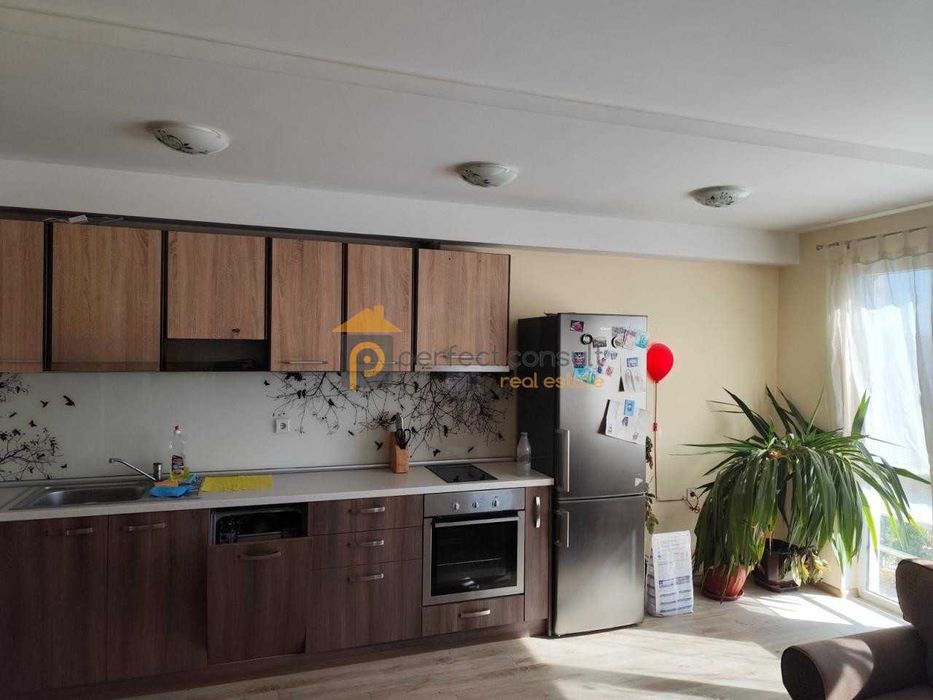 Продава се Двустаен апартамент в Пловдив, Христо Смирненски - 72 кв.м за 1945 €/кв.м - Снимка #1