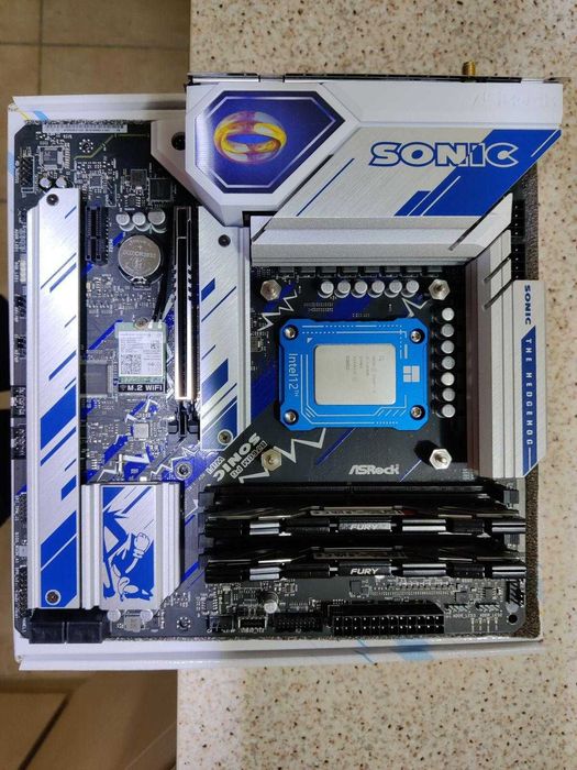 i5 14600 K + Материнская плата Sonic b760