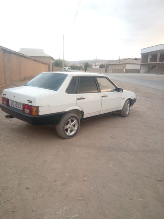 Lada samara 21099