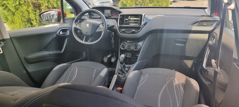 Peugeot 208 1.2 Benzina Euro 5 Navigație Touch Screen //Clima//