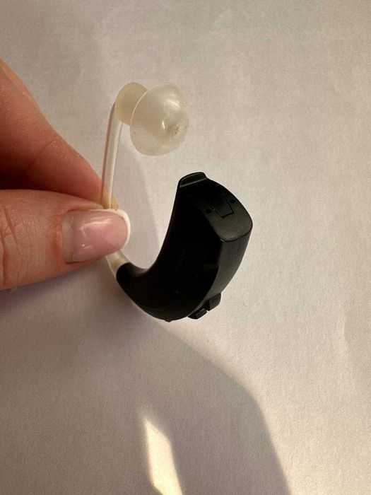 Продам слуховой аппарат