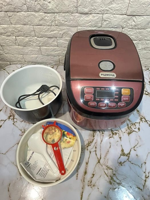 Продам мультиварку