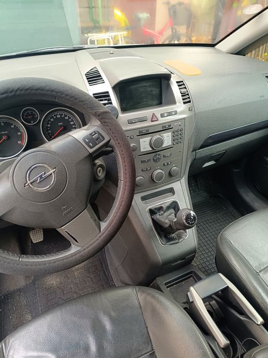 Vând Opel Zafira diesel 7 locuri