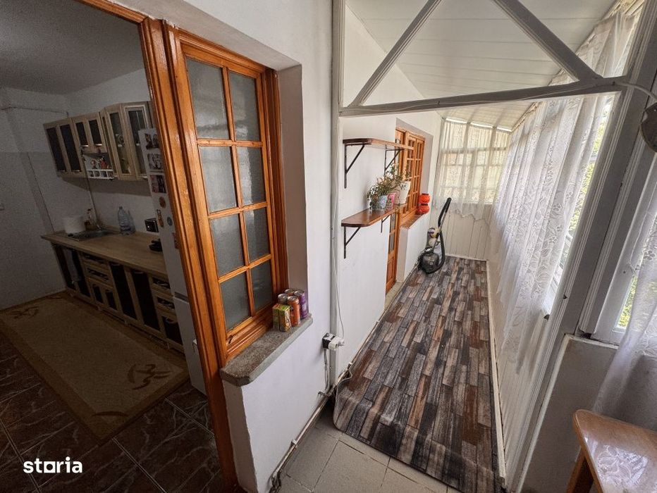 Apartament 3 camere, 68 mp, Craiovita Noua - Promenada Mall