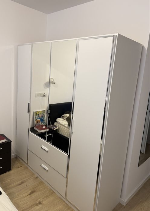 Dulap alb / dressing pentru dormitor