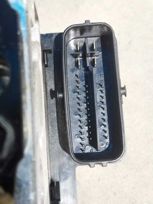 ABS модул LEXUS rx400h