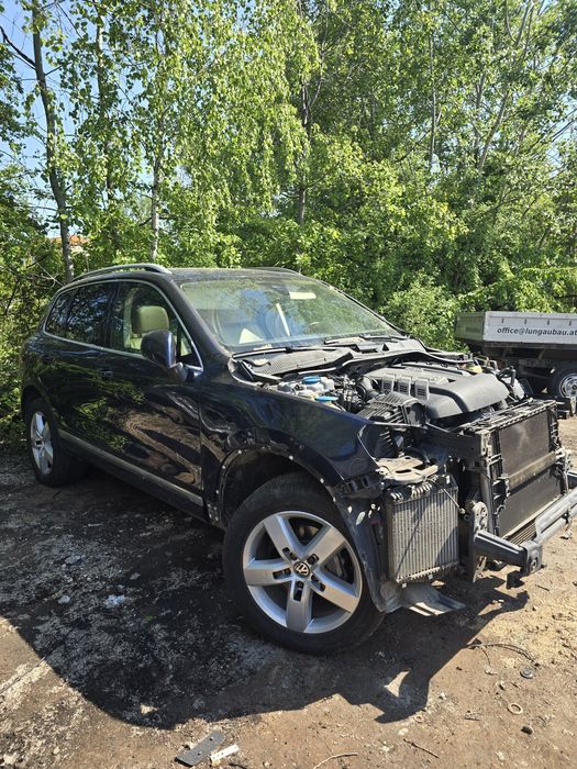 Dezmembrez Touareg 7p 2012 CRCA