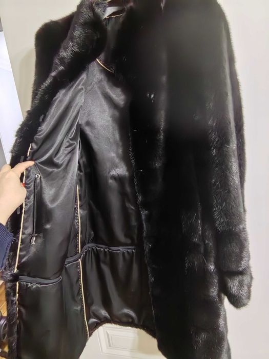 Шуба норковая, продаю