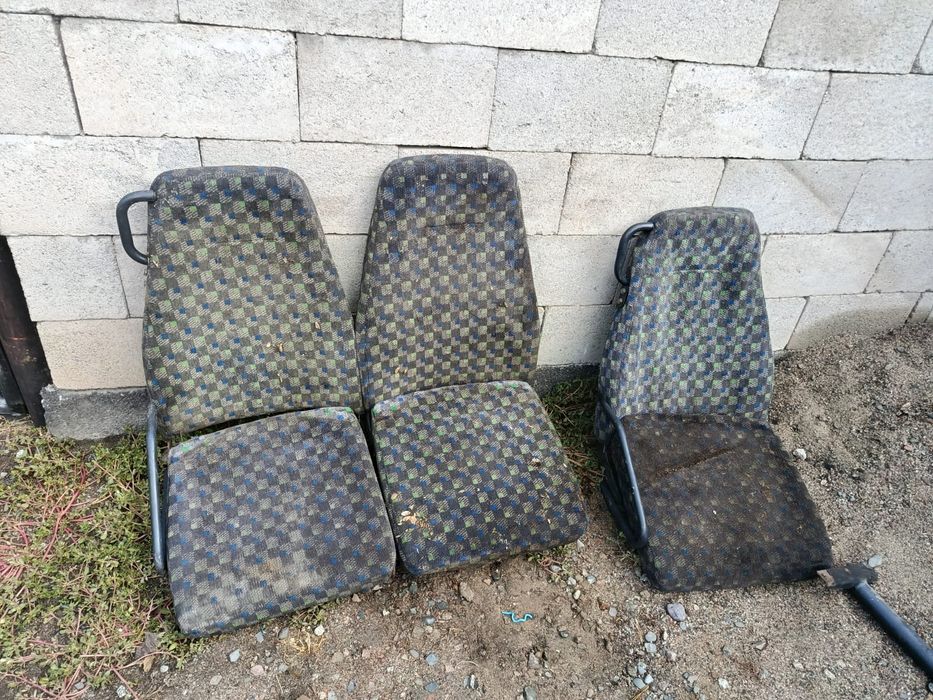 Продам авто сиденья
