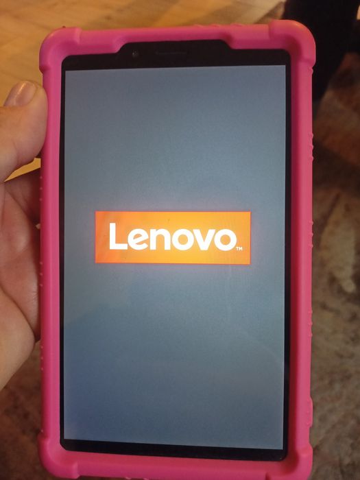 Lenovo tab m7. .