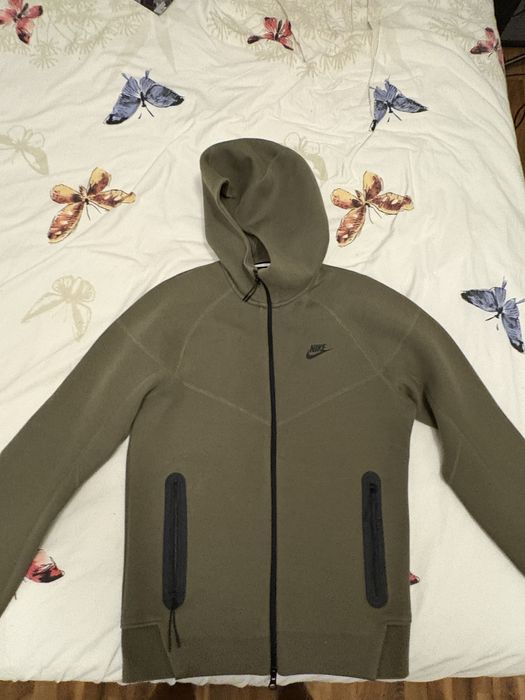 Nike tech fleece
