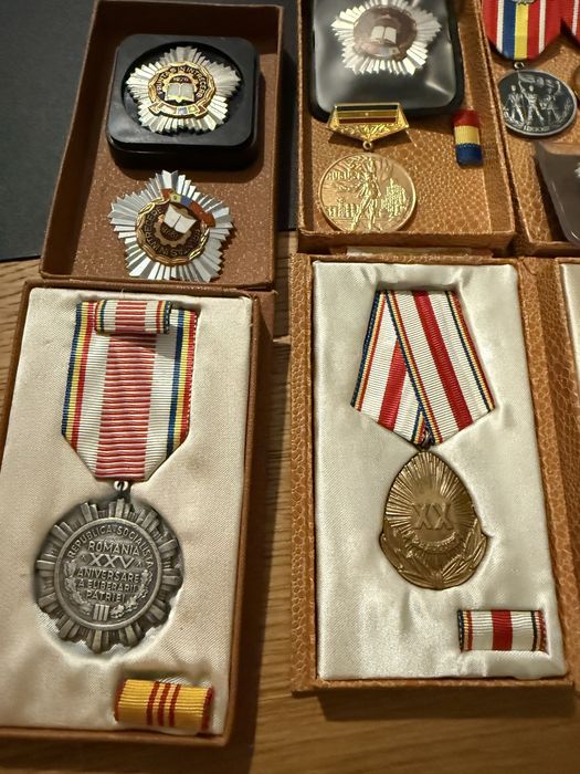 Medalii din epoca comunista