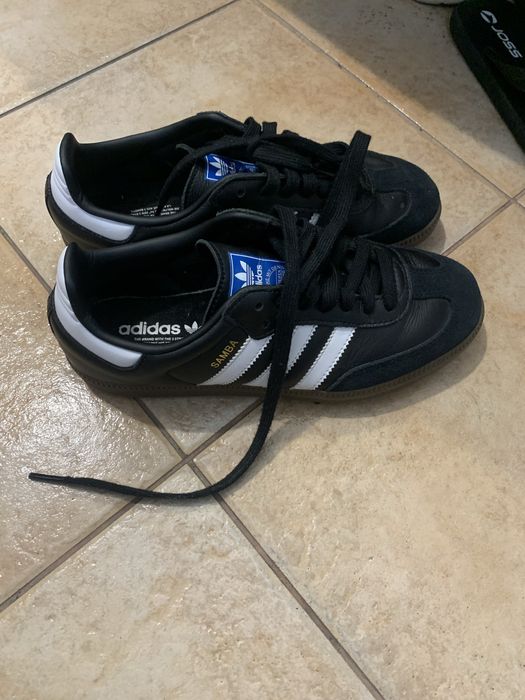 Кроссовки адидас пости новая