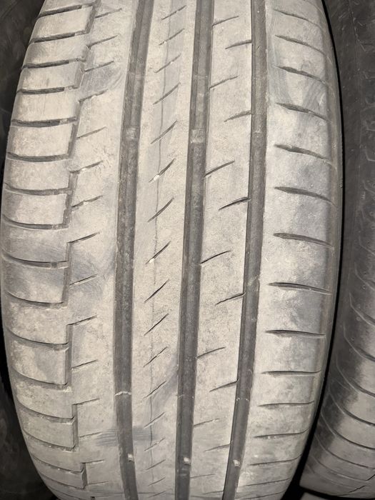 Шины 235/60/18 Contineltal