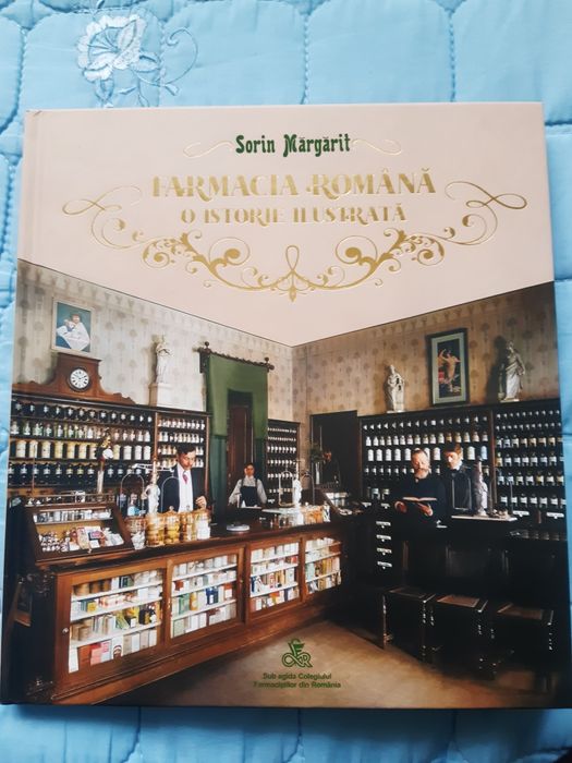 Vand această carte rara,noua de farmacie