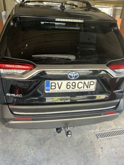 Vind Toiota RAV4 HIBRID 4*4