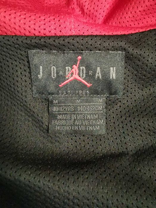 Детско яке jordan