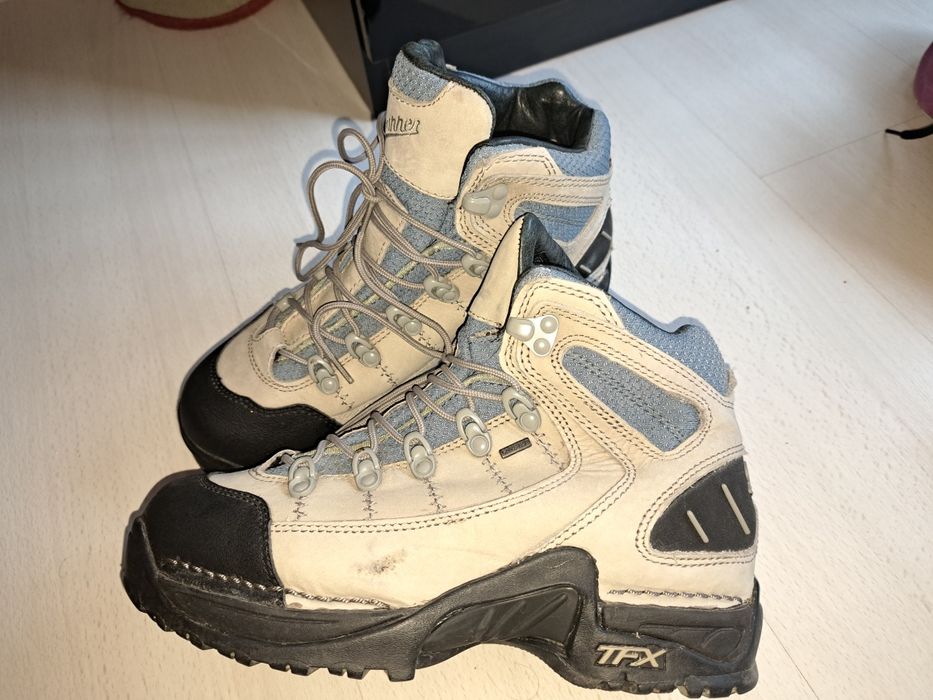 Danner.  GTX  Дамски  Боти 40