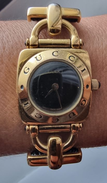 GUCCI Оригинален дамски часовник