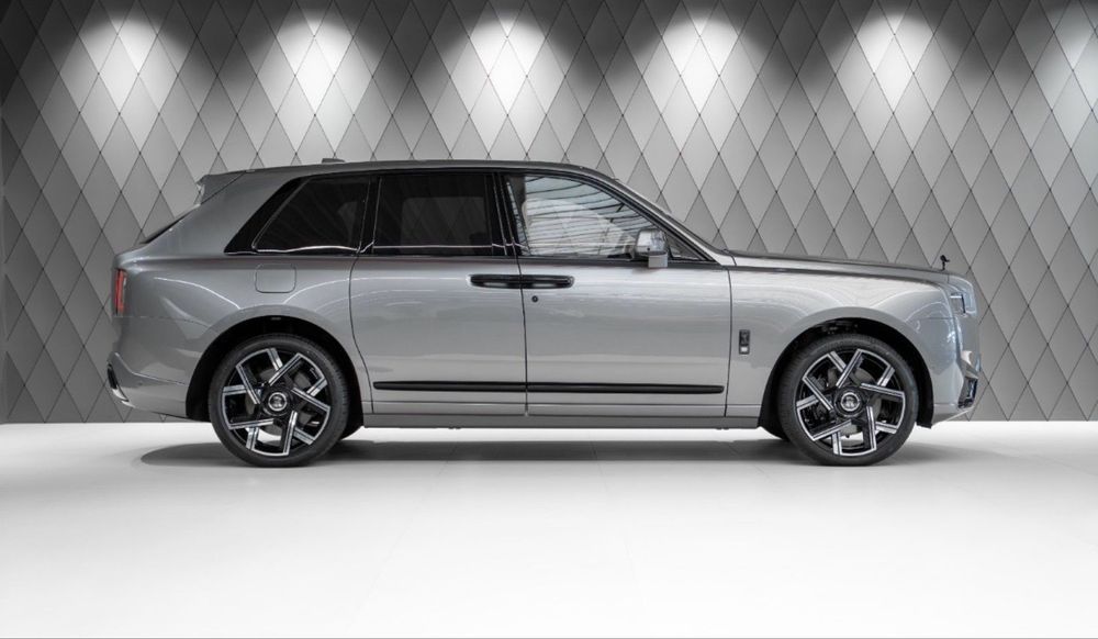 Rolls-Royce Cullinan Black Badge 2026