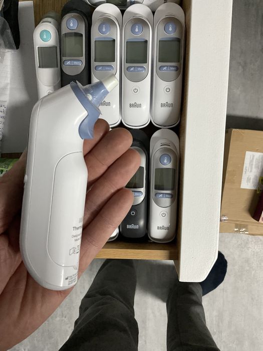 Termometru electronic pentru ureche