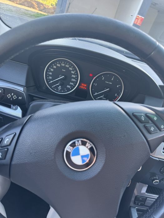 BMW 5 Series 2008 — imagine 4