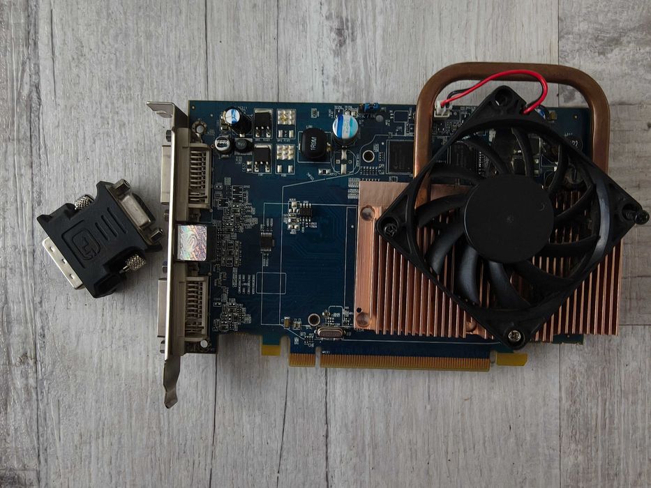 Sapphire ATI Radeon HD 2600 Pro, 512 MB DDR2, 2 x DVI și S-video PCIe