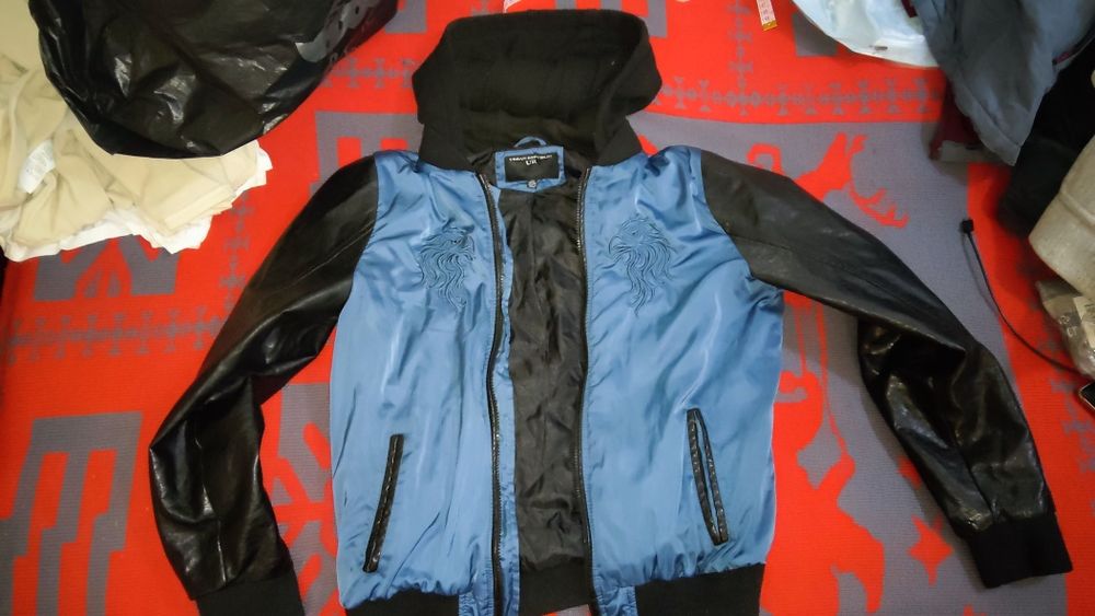 Осенняя куртка из США подростковая urban republic