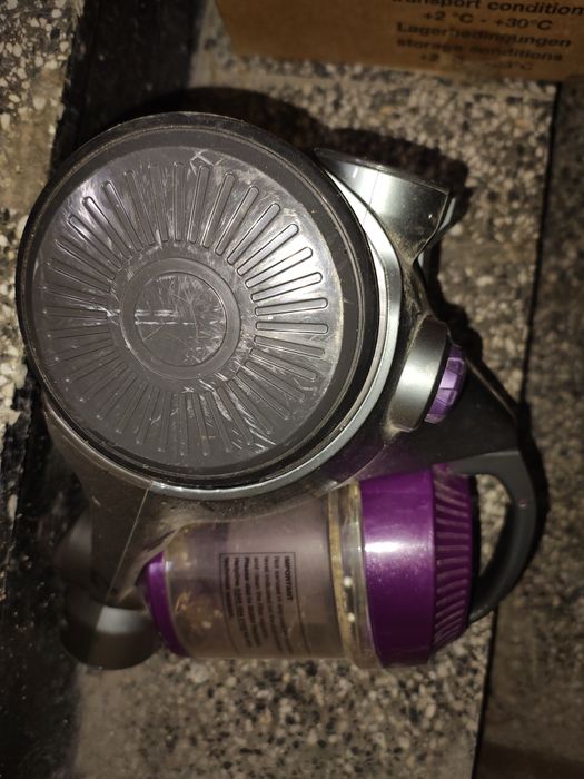 Прахосмукачка Bush без кабел